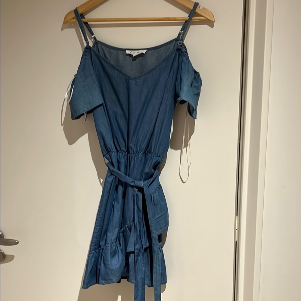 Love Tree chambray ruffled belted sleeveless mini dress sz M - Picture 3 of 8